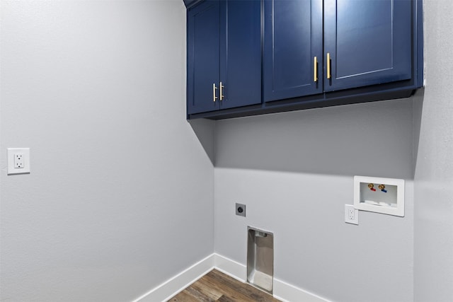 504 Kings Country Blvd, Scroggins, TX 75480 - laundry area with electric dryer hookup, cabinet space, dark wood finished floors, baseboards, and washer hookup