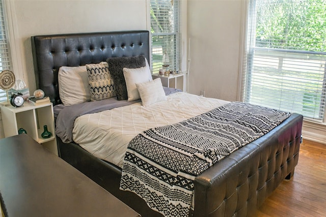 4024 Calmont Ave, Fort Worth, TX 76107 - bedroom featuring hardwood / wood-style flooring