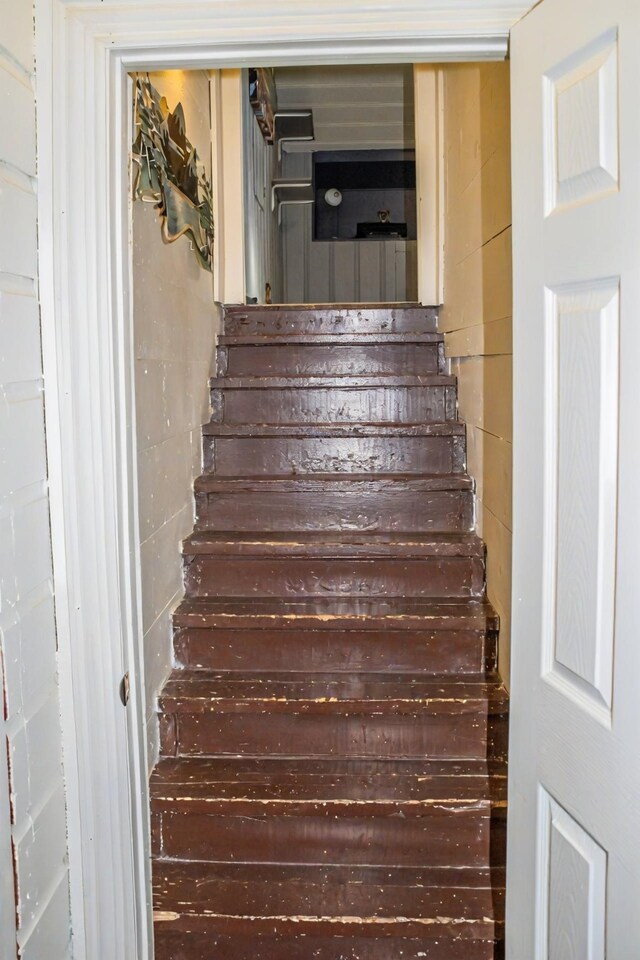 4024 Calmont Ave, Fort Worth, TX 76107 - view of stairway