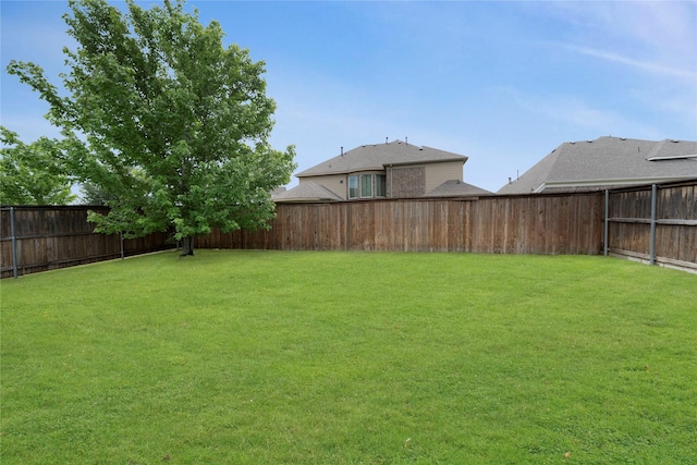 616 Chippewa Way, Aubrey, TX 76227 - view of yard