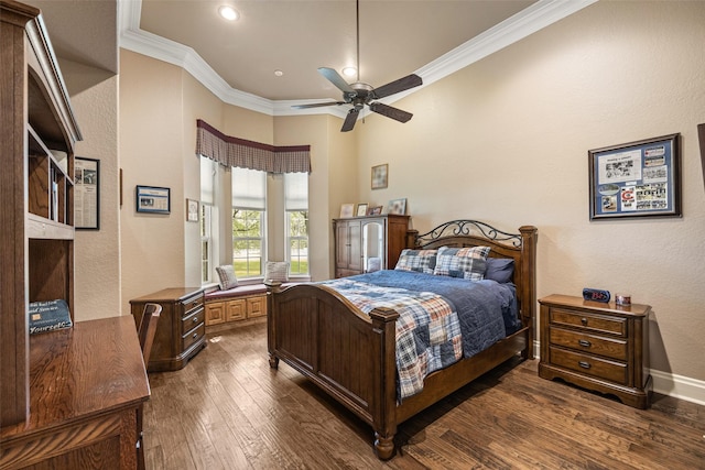 bedroom with dark wood finished floors, ornamental molding, a textured wall, and ceiling fan