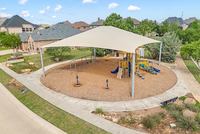 1001 Broadmoor Way, Roanoke, TX 76262 - community play area with a residential view