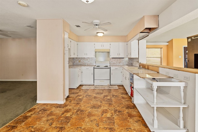 156 King Arthur Rd, Mabank, TX 75156 - kitchen featuring white electric stove, a ceiling fan, a sink, and white cabinetry