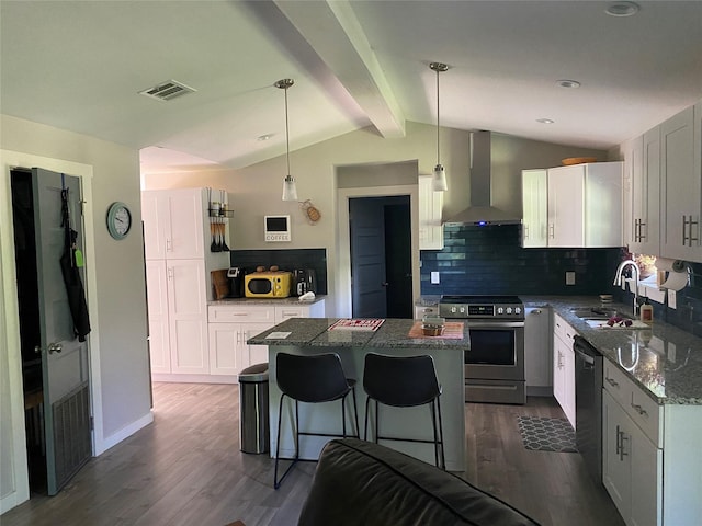 600 Bunny Rabbit Rd N, Athens, TX 75751 - kitchen featuring dark wood finished floors, electric stove, a sink, wall chimney exhaust hood, and black dishwasher