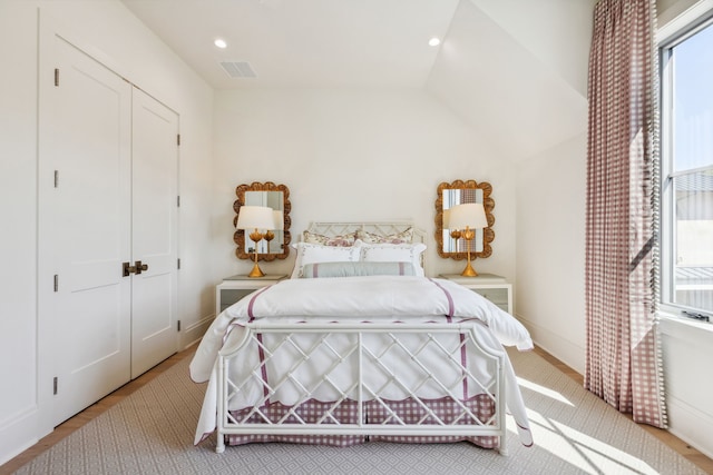 14600 Kiawah, Malakoff, TX 75148 - bedroom featuring visible vents, recessed lighting, baseboards, and a closet