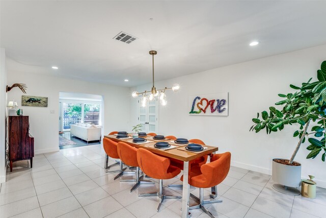 416 Crestwood Dr, Fort Worth, TX 76107 - dining area featuring light tile patterned floors, visible vents, recessed lighting, and baseboards