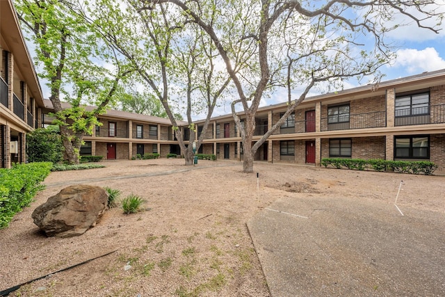1421 S 12th St, Waco, TX 76706 - view of surrounding community