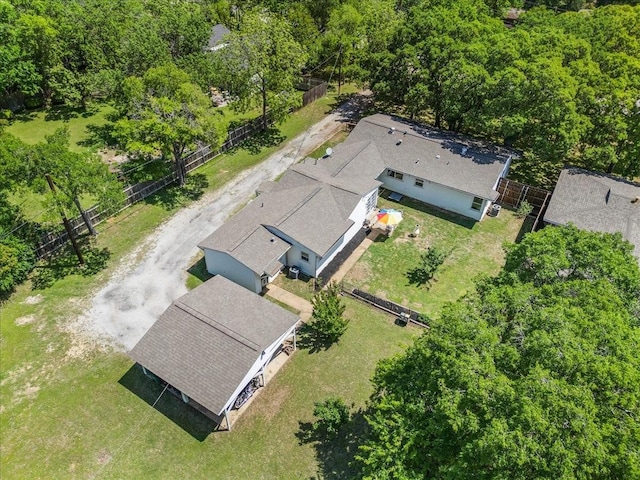 bird's eye view with a forest view