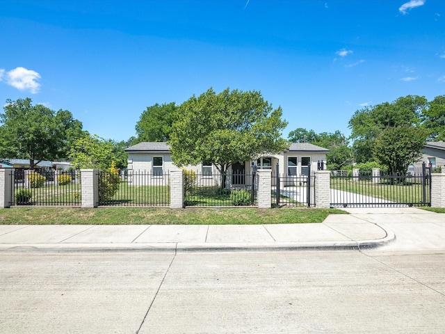 4451 Hardy St, Fort Worth, TX 76106 - view of front of house with a front lawn and a fenced front yard