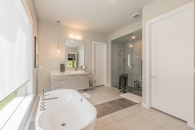 3901 Campania Ct, Colleyville, TX 76034 - walk in closet featuring washer / clothes dryer
