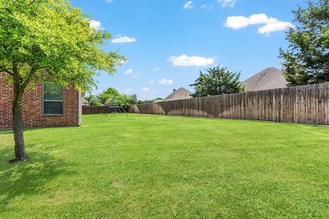 141 Claremont Dr, Ovilla, TX 75154 - view of yard