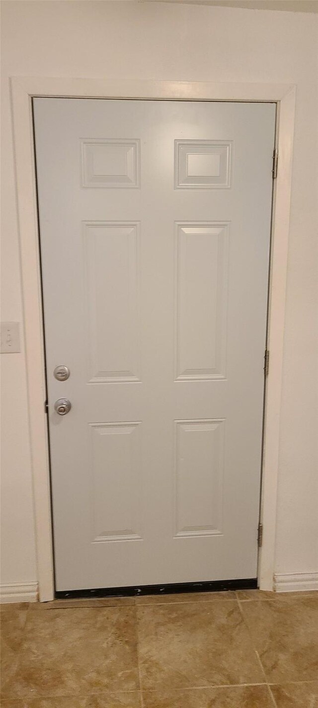 room details with baseboards
