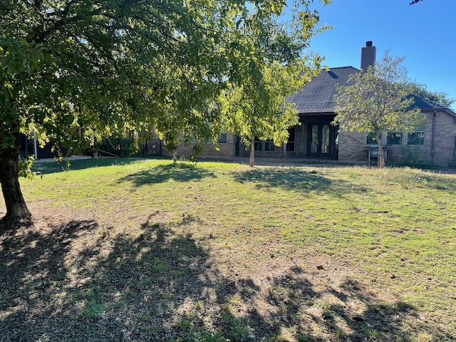 125 Rattling Antler Ct, Azle, TX 76020 - view of yard with french doors