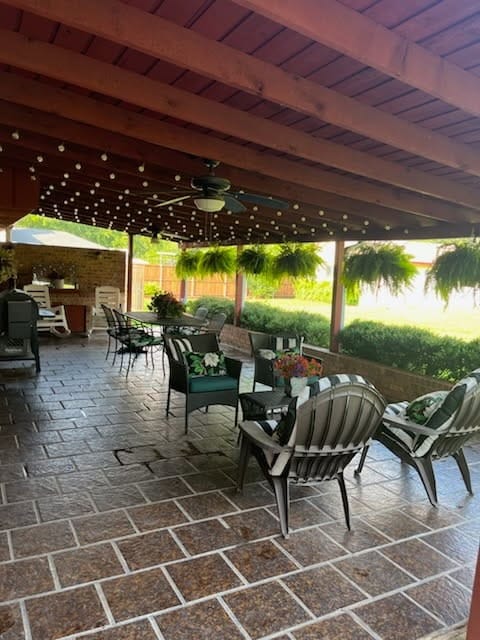 7 Carl Lee Cir, Terrell, TX 75160 - view of patio featuring ceiling fan, outdoor dining space, and outdoor lounge area