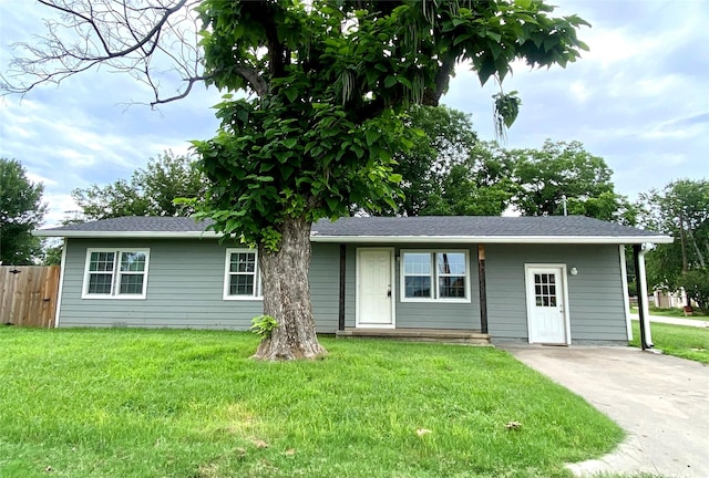 102 S Oak St, Paradise, TX 76073 - view of front of house
