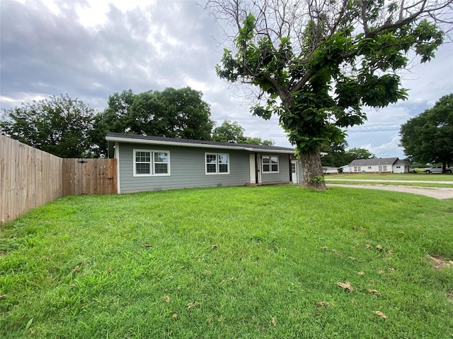 102 S Oak St, Paradise, TX 76073 - view of front of house