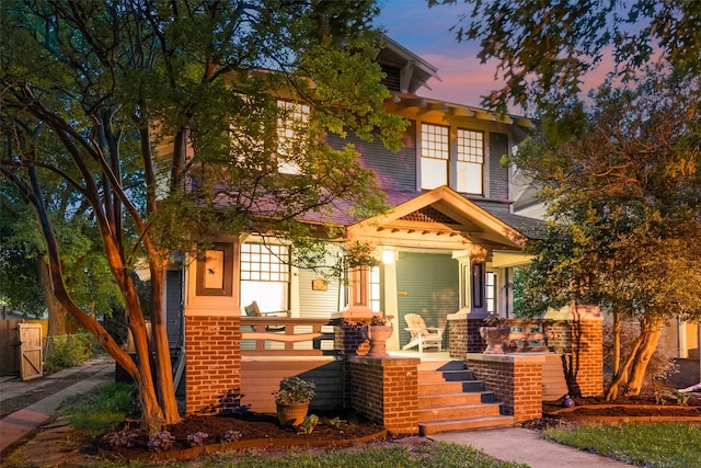 123 S Rosemont Ave, Dallas, TX 75208 - view of front of home with covered porch and brick siding