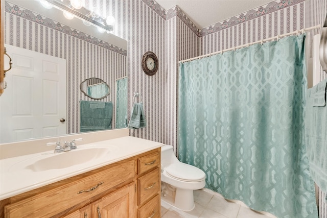 full bath with a shower with curtain, tile patterned flooring, vanity, toilet, and wallpapered walls
