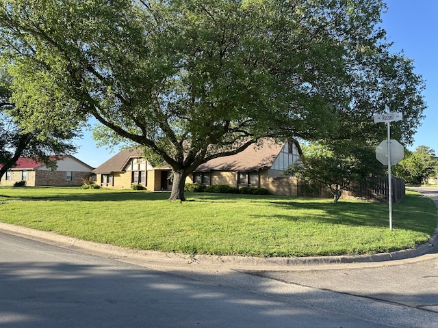 view of front of home with a front yard
