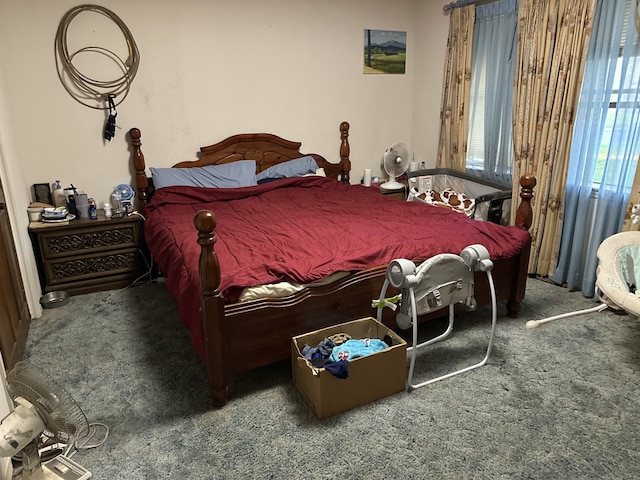 bedroom featuring carpet floors