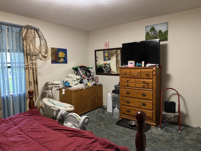 bedroom featuring carpet floors
