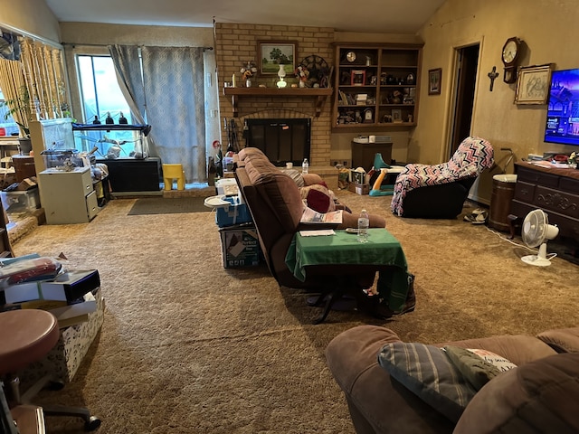 living room featuring lofted ceiling and carpet flooring