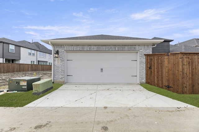 2612 Chester Dr, Celina, TX 75009 - garage with driveway