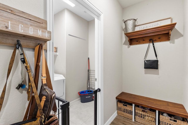 mudroom featuring baseboards