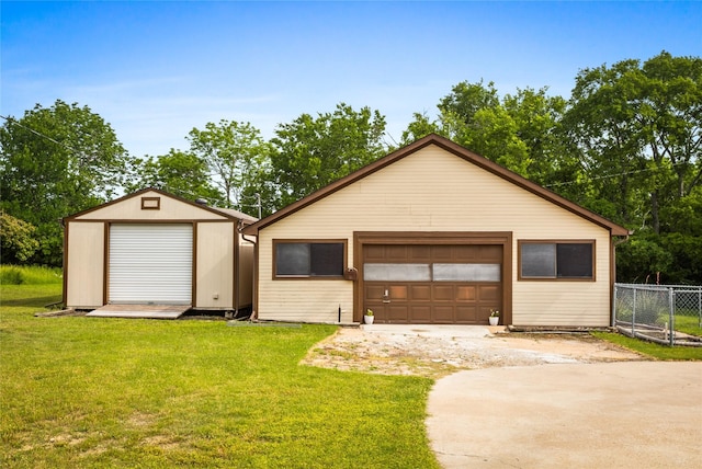detached garage with fence