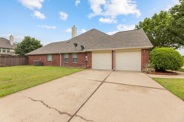 1716 Yarmouth Ln, Mansfield, TX 76063 - ranch-style home featuring fence, a front yard, an attached garage, and brick siding