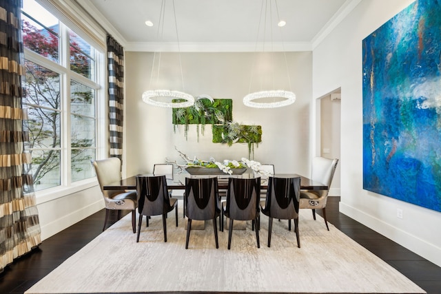 816 Rhone Ln, Southlake, TX 76092 - dining area with baseboards, wood finished floors, ornamental molding, and recessed lighting
