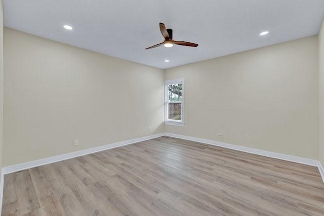 1301 N Sylvania Ave, Fort Worth, TX 76111 - unfurnished room featuring wood finished floors, a ceiling fan, recessed lighting, and baseboards