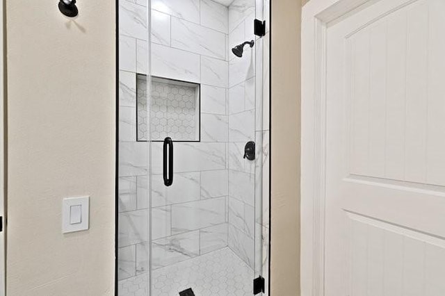 1301 N Sylvania Ave, Fort Worth, TX 76111 - full bath with a shower stall