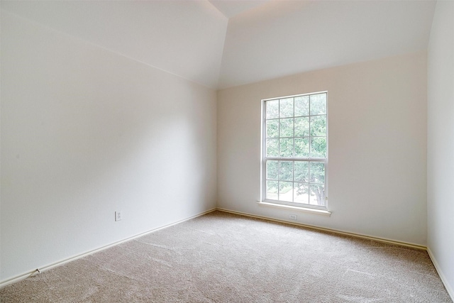 1415 Lowes Farm Pkwy, Mansfield, TX 76063 - carpeted spare room featuring vaulted ceiling and baseboards