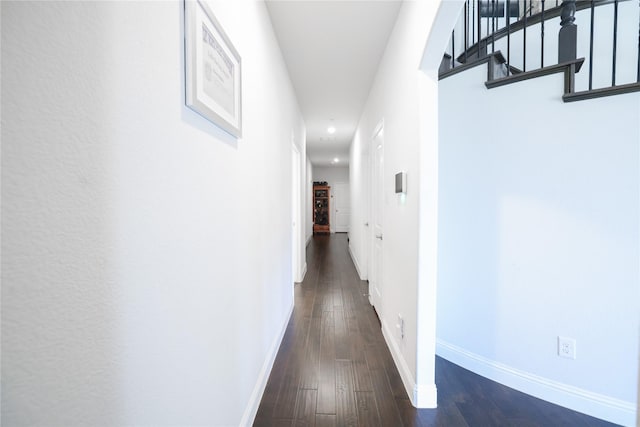 222 Crestview Dr, Midlothian, TX 76065 - hallway featuring recessed lighting, baseboards, and dark wood-style floors