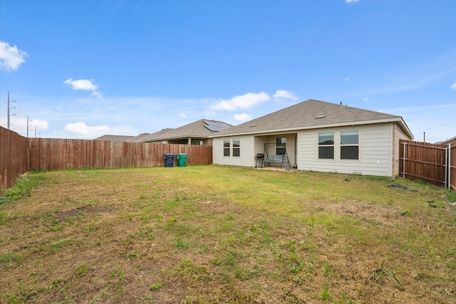 1417 Briar Hl, Denton, TX 76207 - view of back of property