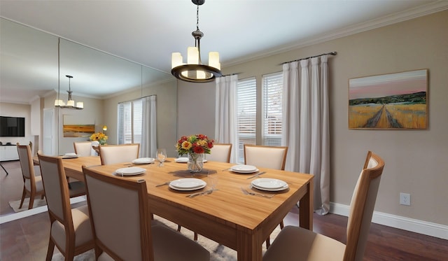 dining space with crown molding, dark wood-style flooring, a chandelier, and baseboards