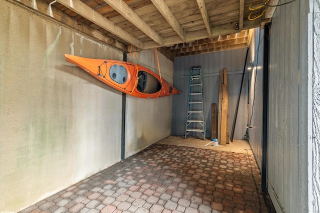 below grade area featuring a garage