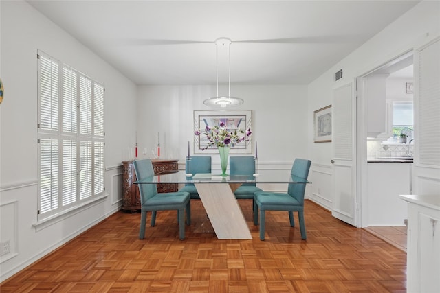 dining area with visible vents