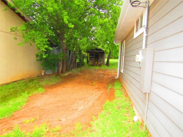 316 Tennessee St, Graham, TX 76450 - view of yard