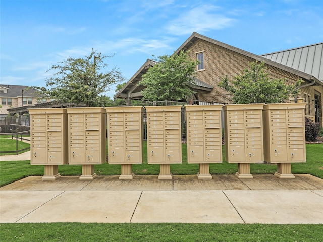1267 Casselberry Dr, Flower Mound, TX 75028 - view of property's community with mail area