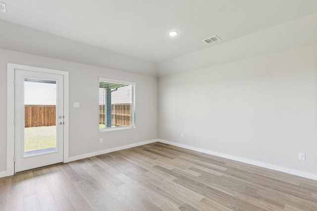 6517 Colt Ranch Rd, Fort Worth, TX 76036 - empty room featuring light wood finished floors and recessed lighting