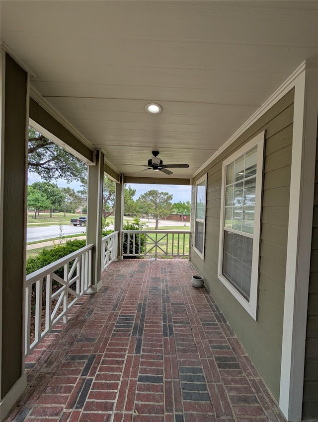 view of patio with covered porch and a ceiling fan