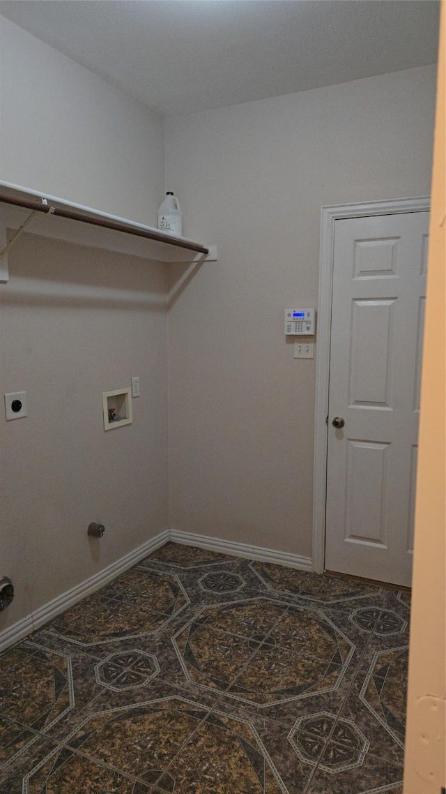 1264 Carriage Creek Dr, Desoto, TX 75115 - clothes washing area featuring washer hookup, baseboards, electric dryer hookup, and gas dryer hookup
