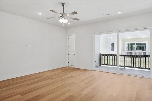 unfurnished room featuring light wood finished floors, recessed lighting, a ceiling fan, visible vents, and baseboards