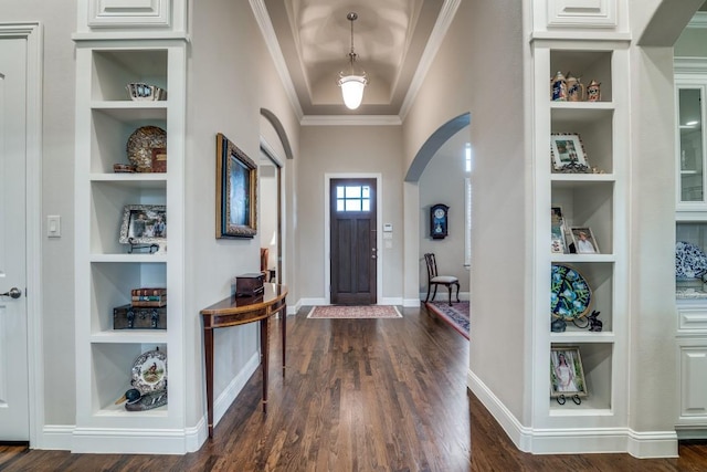 1415 Aberdeen Dr, Lucas, TX 75002 - foyer featuring arched walkways, baseboards, dark wood-style floors, and ornamental molding