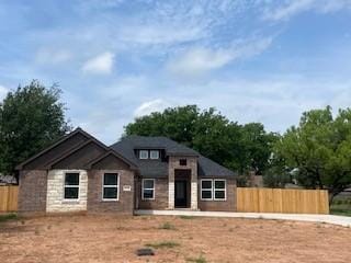 1716 Oldham Ln, Abilene, TX 79602 - craftsman-style house with fence