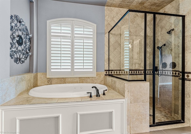 794 Amherst Dr, Rockwall, TX 75087 - full bath featuring a stall shower and a garden tub