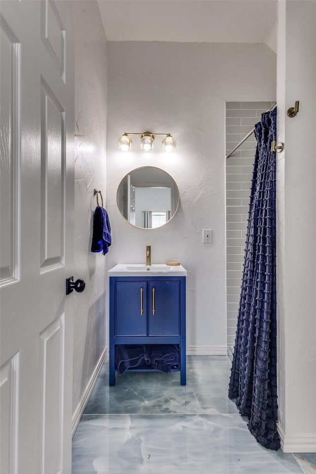 122 Forest Hills Cir, Gunter, TX 75058 - bathroom featuring vanity, a shower with shower curtain, and baseboards