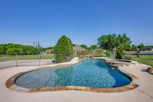 122 Forest Hills Cir, Gunter, TX 75058 - view of pool featuring fence, a pool with connected hot tub, and a patio area